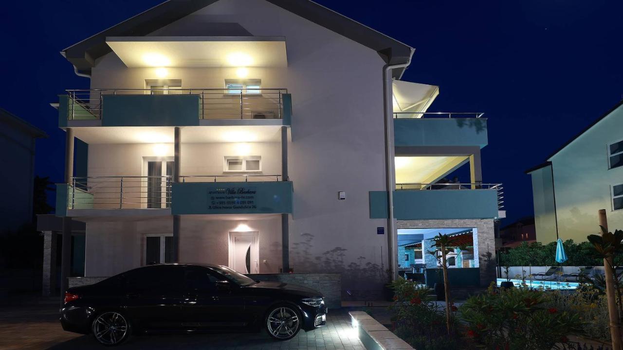 Apartmani "Villa Barbara" Novalja Exterior photo